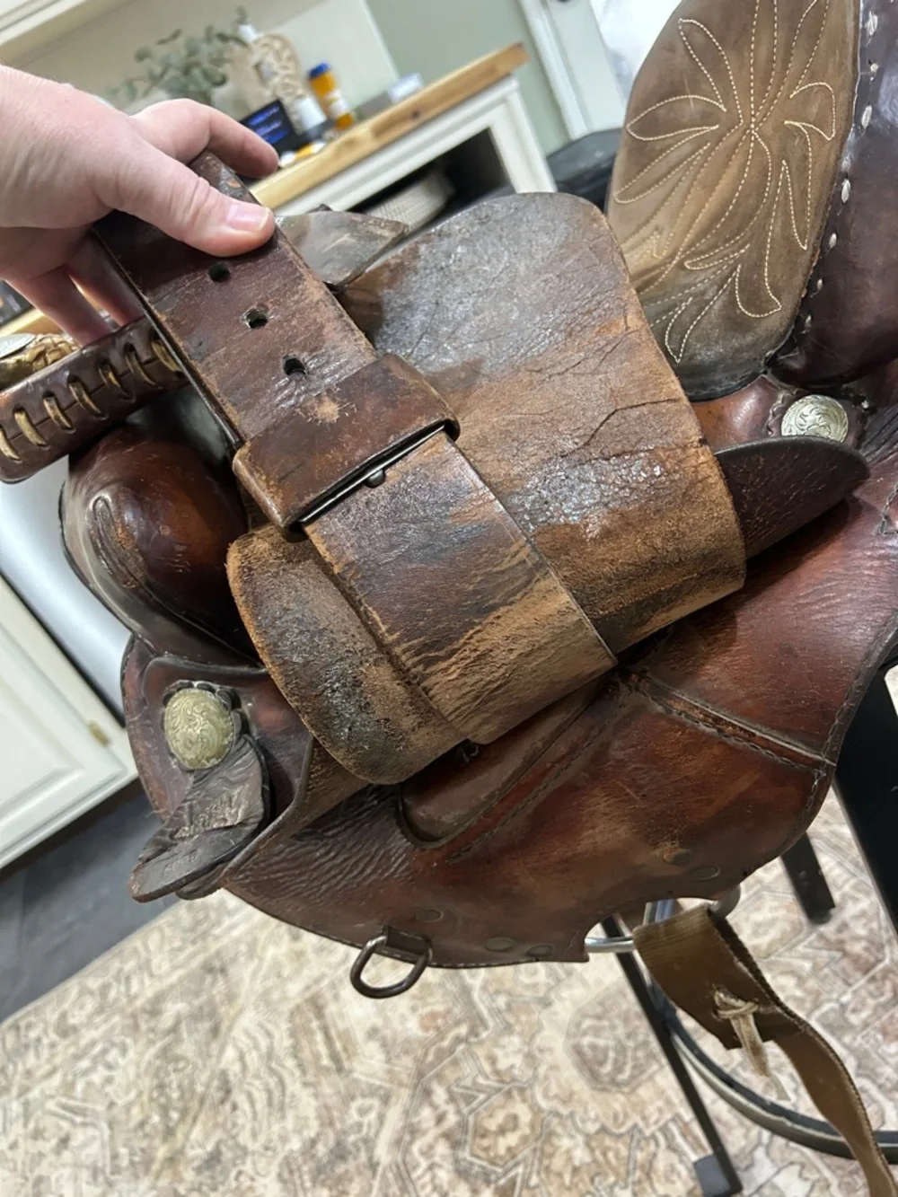 Vintage Youth Western Leather Saddle. 14” Seat. - Picture 12 of 16